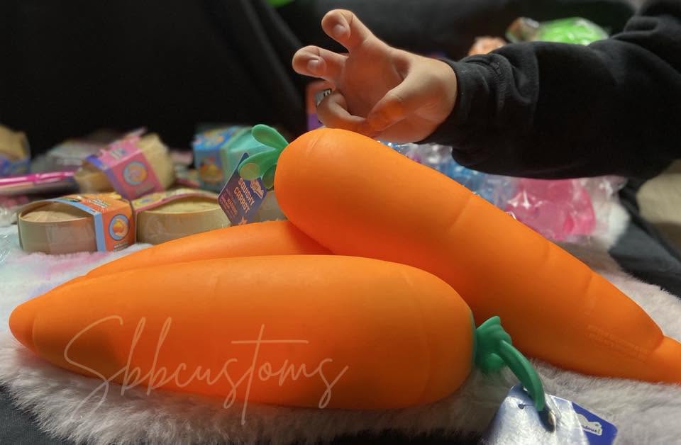 IN STOCK - Authentic Toymendous Squish Carrot