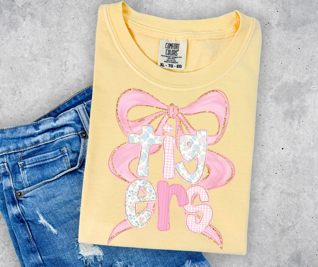 Custom Bow Name Comfort Color T-Shirt